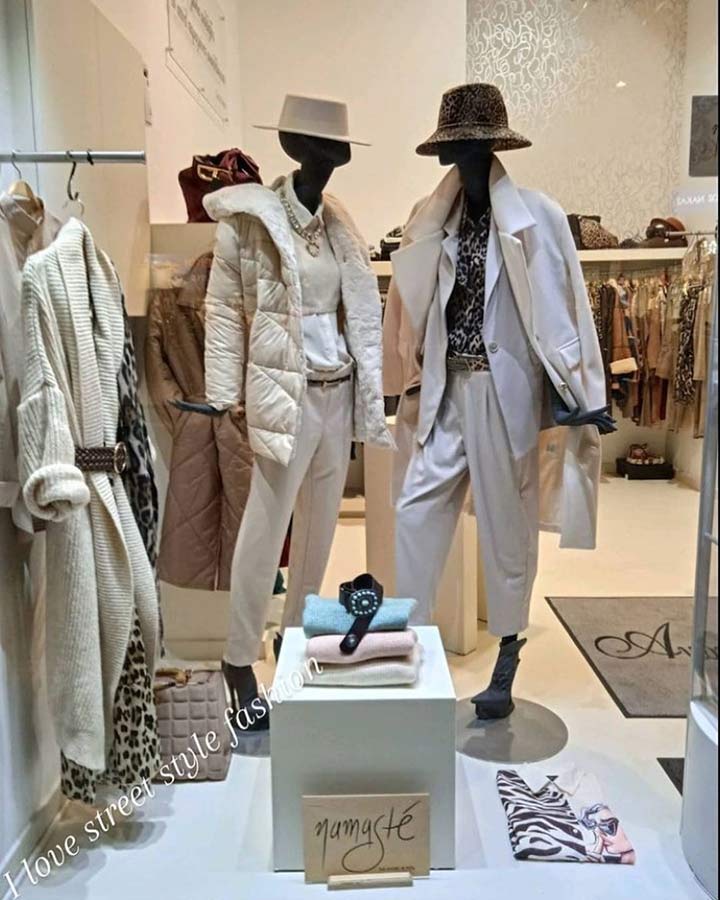 Γυναικεία Ενδύματα