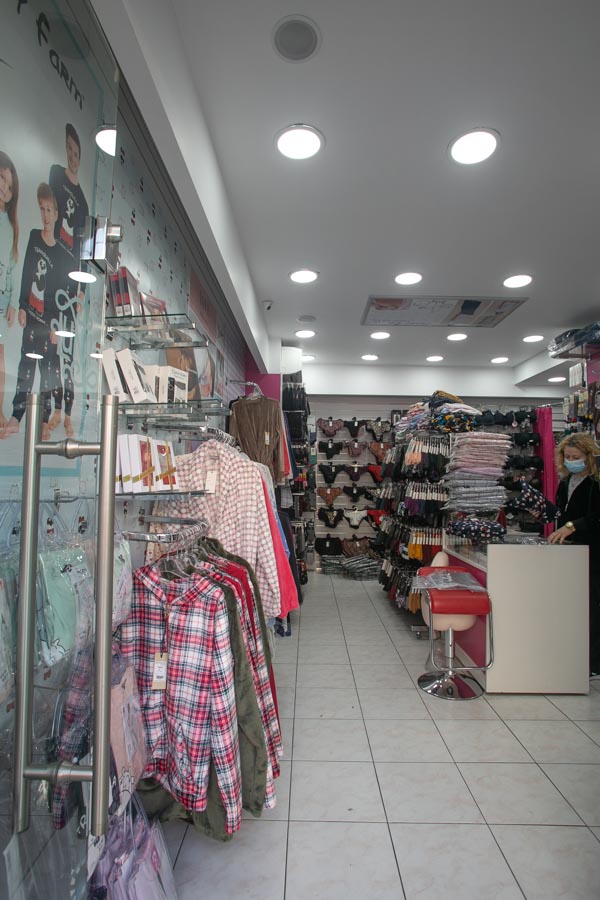 Εσώρουχα, Μαγιό, Πιζάμες