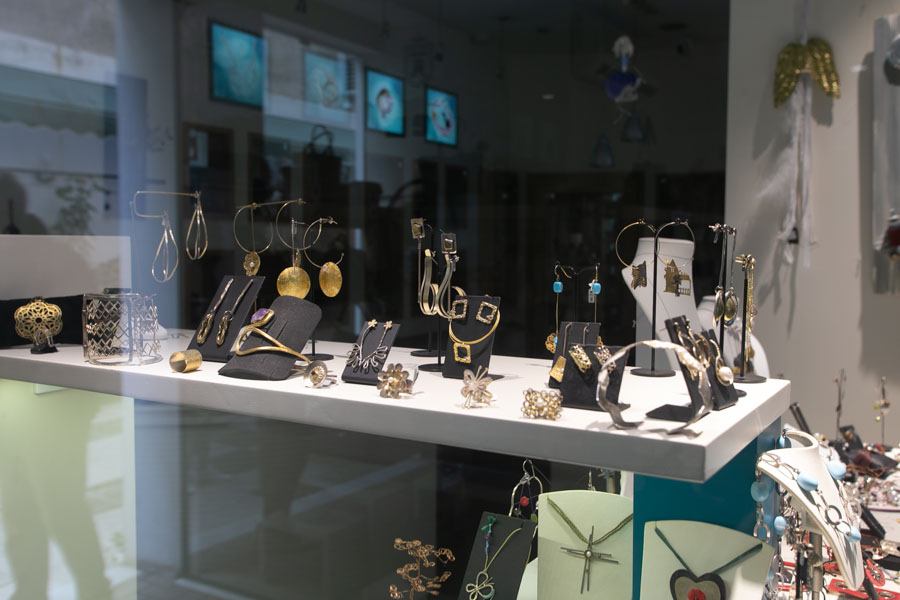 Κοσμήματα & εικαστικά