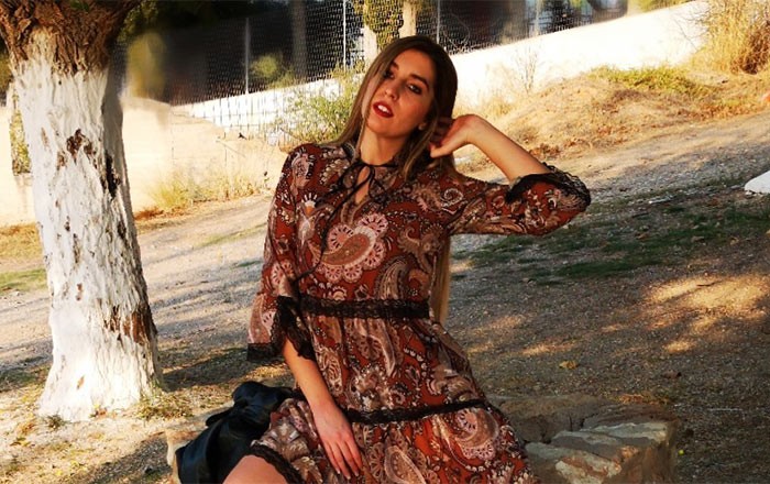 Γυναικεία Ενδύματα