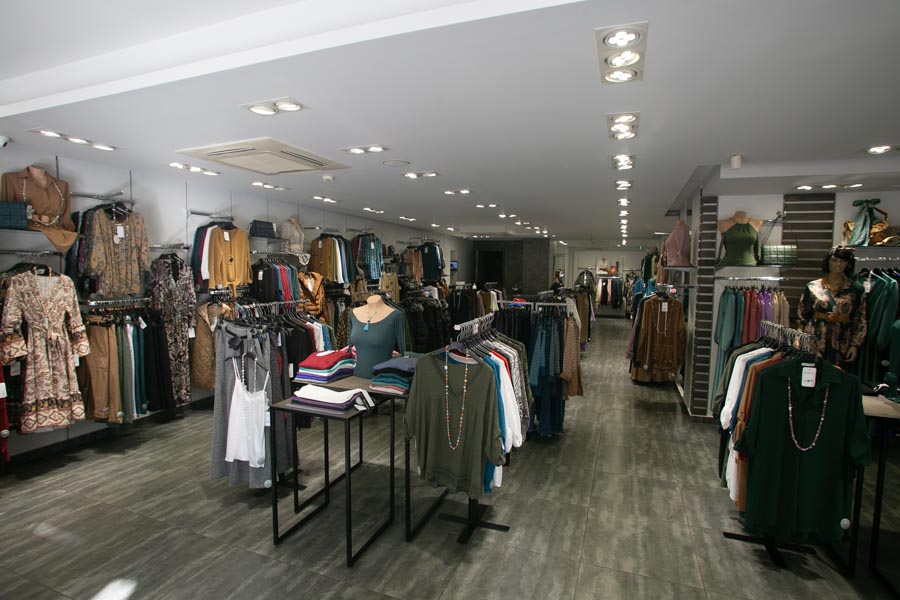 Γυναικεία Ενδύματα