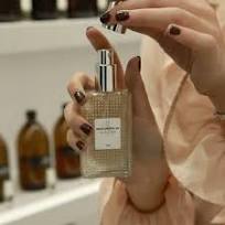 Αρώματα & Aξεσουάρ